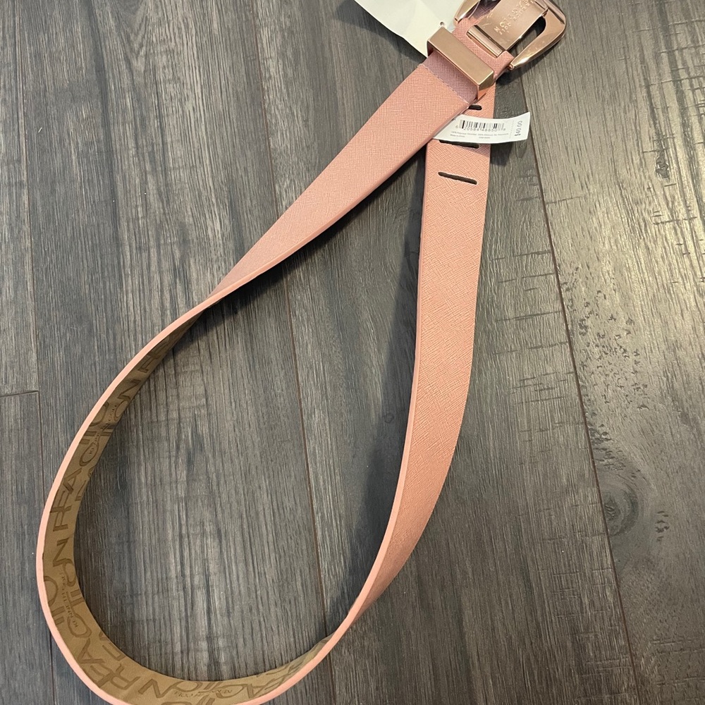 Kenneth Cole - new with tag belt